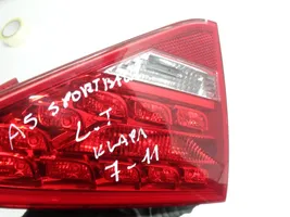 Audi A5 8T 8F Lampy tylnej klapy bagażnika 8T0945093A