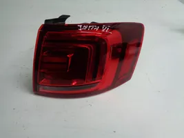 Volkswagen Jetta VI Lampa tylna 5C6945208A