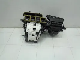 Hyundai i30 Scatola climatizzatore riscaldamento abitacolo assemblata 