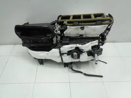 Hyundai i30 Scatola climatizzatore riscaldamento abitacolo assemblata 