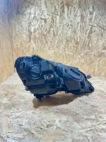 Mercedes-Benz E W212 Lampa przednia A2128208361