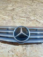 Mercedes-Benz CLK A209 C209 Grotelės viršutinės A2098800023