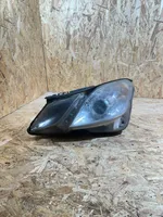 Mercedes-Benz E A207 Lampa przednia A2078204961