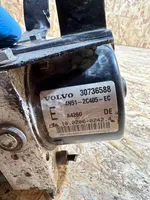 Volvo V50 ABS-pumppu 00001251E4