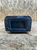 Mercedes-Benz S W220 Radio/CD/DVD/GPS-pääyksikkö A2208205889