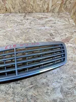 Mercedes-Benz E W211 Griglia anteriore A2118000383