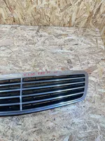 Mercedes-Benz S W220 Etusäleikkö A2208800383