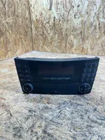 Mercedes-Benz E W211 Radio / CD/DVD atskaņotājs / navigācija A2118200879