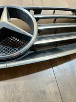 Mercedes-Benz E W211 Griglia anteriore 