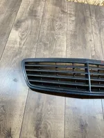 Mercedes-Benz C W203 Grille de calandre avant A2038800183