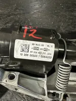 Mercedes-Benz E C207 W207 Blocchetto del volante a2045458132