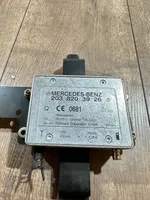 Mercedes-Benz E W211 Module unité de contrôle d'antenne 2038203926