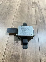 Mercedes-Benz E W211 Module unité de contrôle d'antenne 2038203926