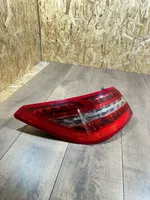 Mercedes-Benz E C207 W207 Luci posteriori A2079060158