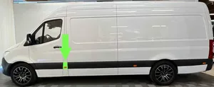 Mercedes-Benz Sprinter W907 W910 Rivestimento parafango (modanatura) A9106901702