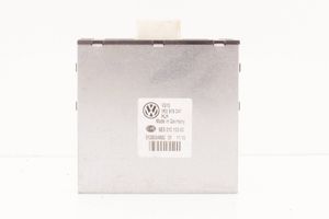 Volkswagen Golf VI Jännitteenmuunnin/vaihtosuuntaaja 1K0919041