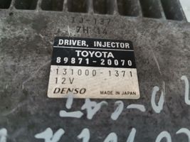 Toyota Corolla Verso AR10 Degalų (kuro) siurblio valdymo blokas 8987120070