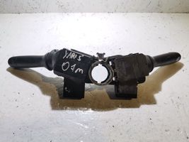 Toyota Yaris Leva/interruttore dell’indicatore di direzione e tergicristallo 17F014