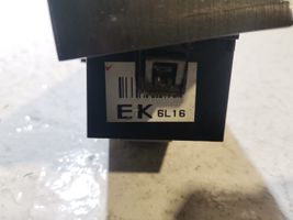 Chevrolet Captiva Interruttore di regolazione livello altezza dei fari EK6L16