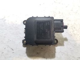 Audi A4 S4 B5 8D Silniczek nagrzewnicy 0132801214