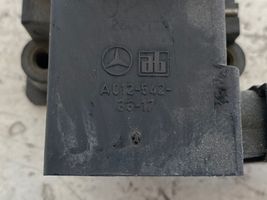 Mercedes-Benz E W210 Czujnik położenia przepustnicy A012542