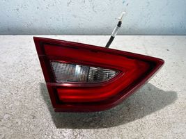 Nissan Maxima A35 Задний фонарь в крышке 0120580100257284