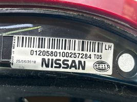 Nissan Maxima A35 Luci posteriori del portellone del bagagliaio 0120580100257284