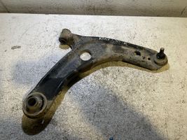 Toyota Yaris Braccio di controllo sospensione anteriore inferiore/braccio oscillante 