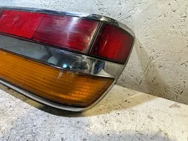 BMW 5 E28 Lampa tylna 0053321R38