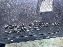 Lexus CT 200H Elektryczne lusterko boczne drzwi przednich E13027486