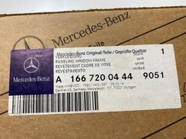 Mercedes-Benz GL X166 Copertura altoparlante della portiera anteriore A1667200444