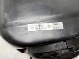 Mercedes-Benz 207 310 Lampa przednia A0008209561