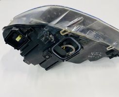 BMW X5 E70 Lampa przednia 4290342