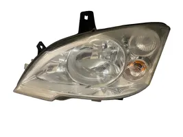 Mercedes-Benz Vito Viano W639 Lampa przednia A6398201861