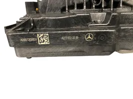 Mercedes-Benz EQS V297 Serratura portiera posteriore A0997306601