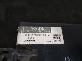 Toyota Yaris Verso Moduł / Sterownik komfortu 886500D180