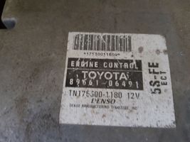 Toyota Camry Calculateur moteur ECU 8966106491