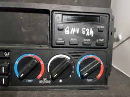 BMW 5 E34 Oro kondicionieriaus/ klimato/ pečiuko valdymo blokas (salone) 8351115