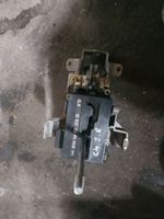 Audi 100 S4 C4 Selettore di marcia/cambio (interno) 4A1713109