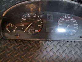 Peugeot 406 Compteur de vitesse tableau de bord 9630373080