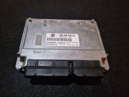 Volkswagen Golf V Sterownik / Moduł ECU 06A906033CB