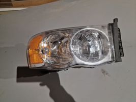 Dodge RAM Lampa przednia 55077120A