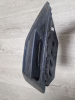 Volkswagen Crafter Etupuskurin alempi jäähdytinsäleikkö 7C0853665