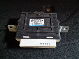 Mitsubishi Pajero Sport I Unidad de control/módulo de la caja de cambios MR528637