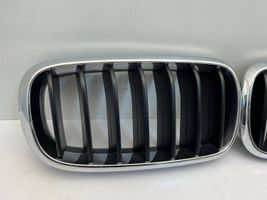 BMW X5 F15 Grille calandre supérieure de pare-chocs avant 7294486