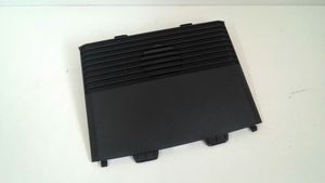 Ford Mustang VI Subwoofer-bassoelementin etusäleikkö/lista FR3B6304405AK3ZHE