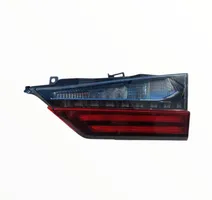 Lexus RX 450H Lampy tylnej klapy bagażnika 