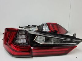 Lexus RX 450H Задний фонарь в крышке 