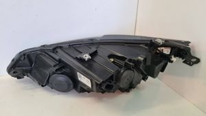 Volkswagen Golf VII Lampa przednia 9001VR4AA0HV