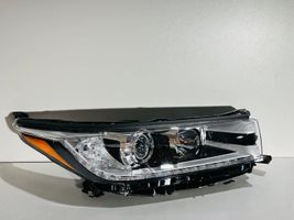 Toyota Highlander XU50 Lampa przednia 